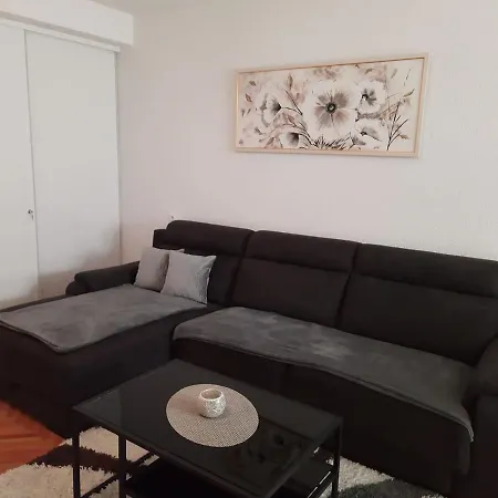 Guest house Rose Loboja Makarska