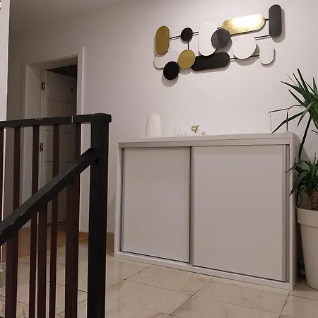 Rose Loboja Pensionat Makarska